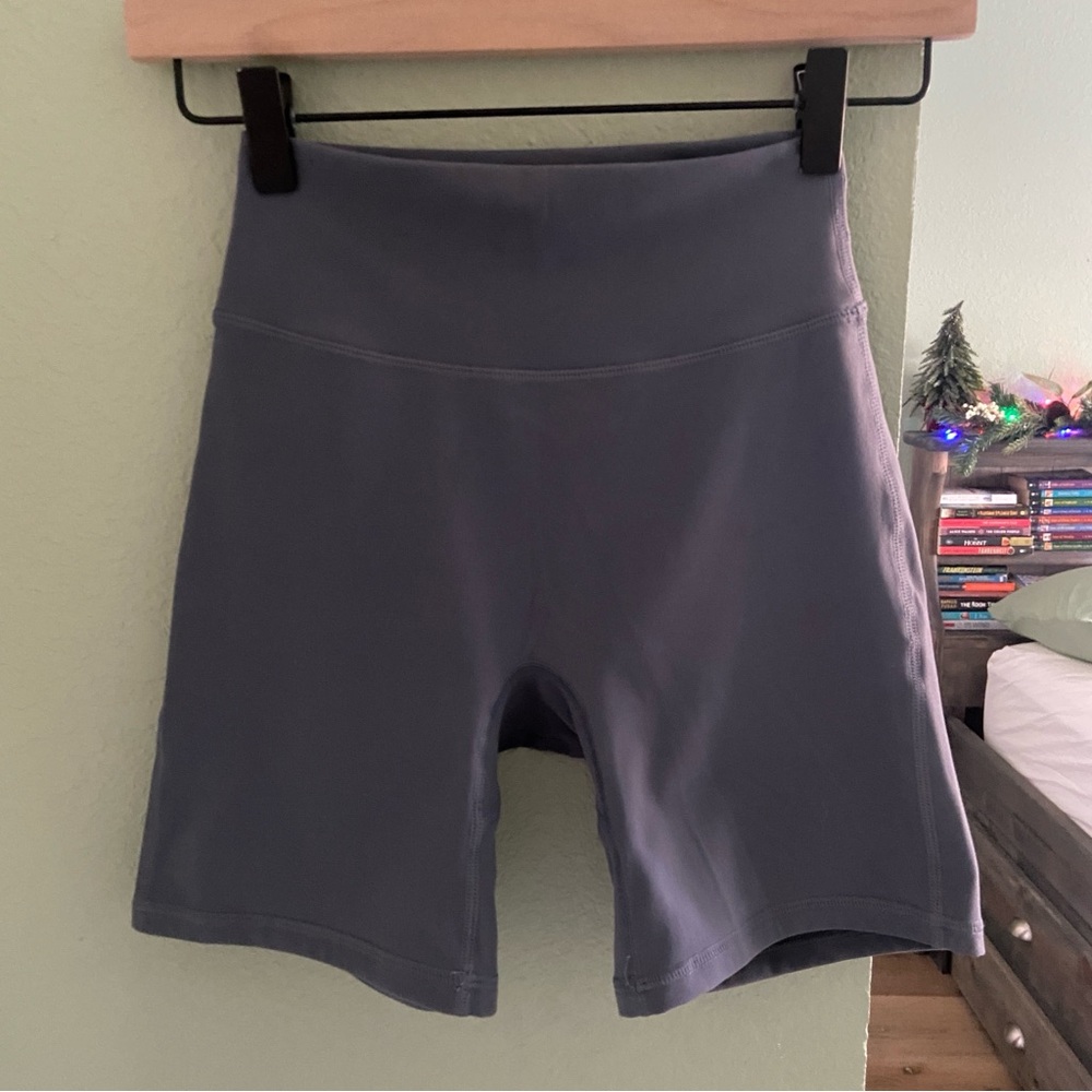 Buffbunny Legacy Short 6” ~ Size XS ~ Barista Blue